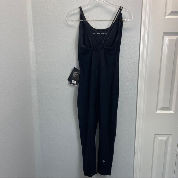 Fourlaps Jumpsuit Onesie Elevate Black - Picture 12 of 13